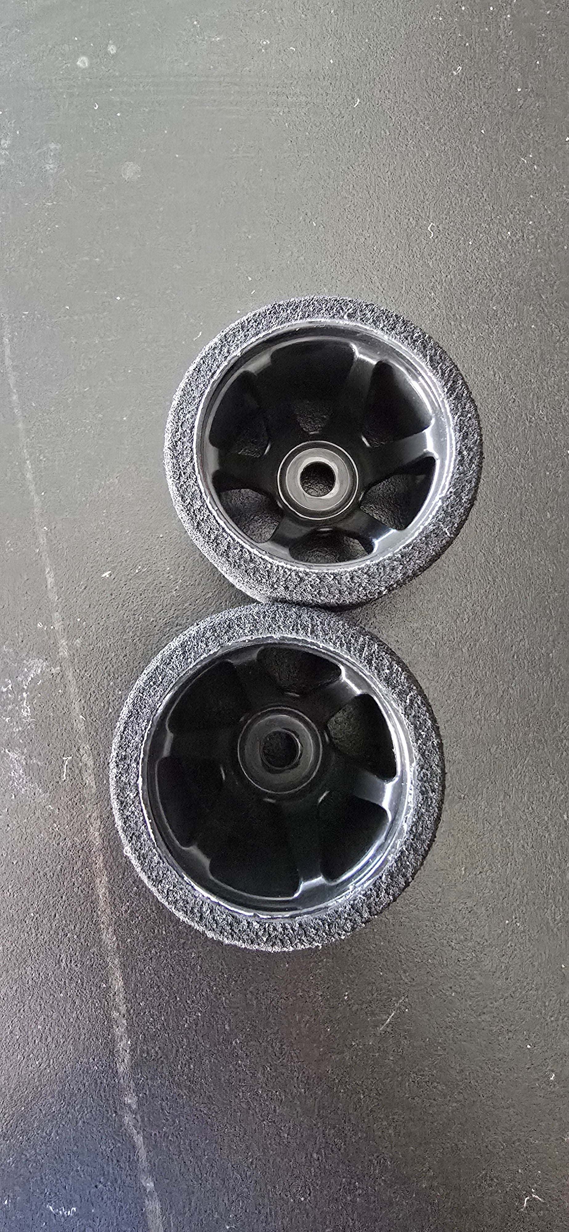 Rodas traseiras + espuma 1/12 Shore 32 Soft Contact RC Racing Tyres